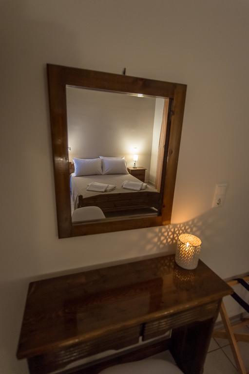 Nikolatos Apartments Лонгос Екстериор снимка